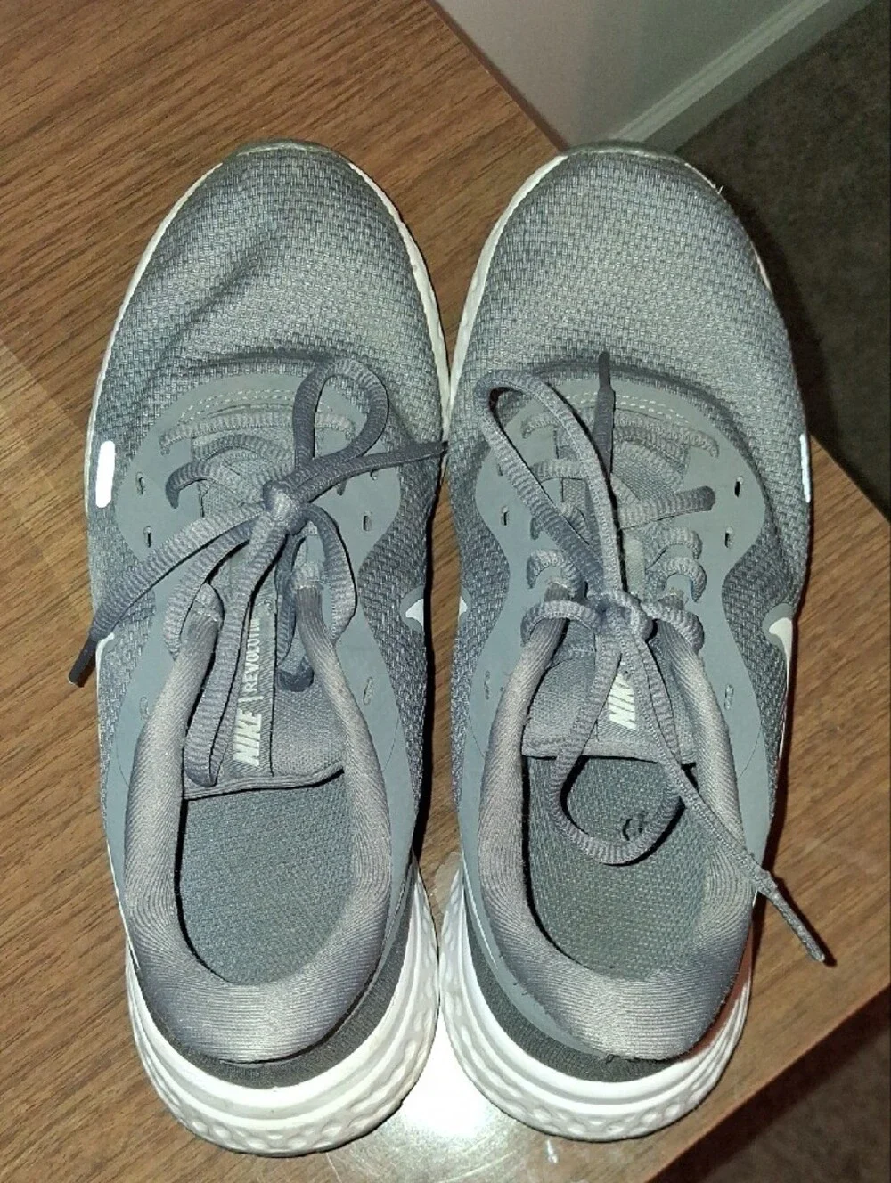 Nike Revolution Womens Athletic Sneakers Running Shoes Size 9